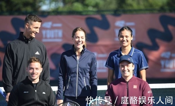 王欣瑜在首 王欣瑜在首