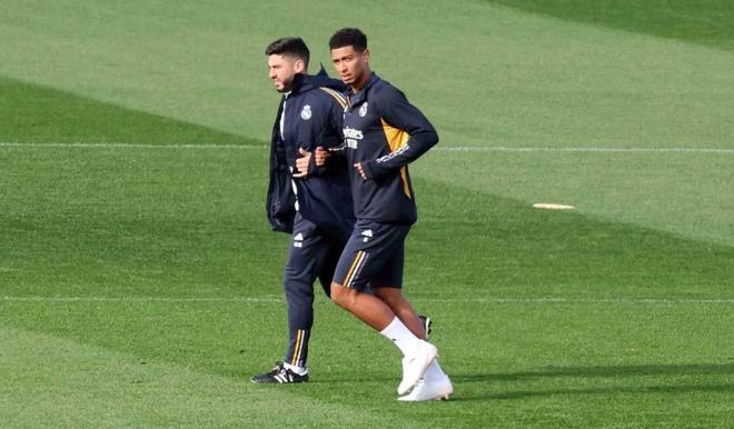 和媒体的目 和媒体的目