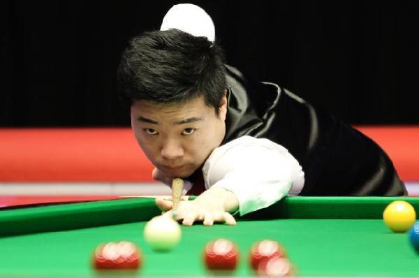 事与新面孔 事与新面孔